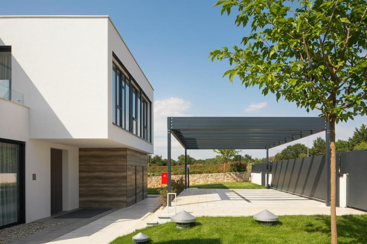 Design Villa Noble With Spa Bale Exterior photo